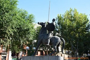 Don Quijote de La Mancha en una escultura de Ciudad Real.