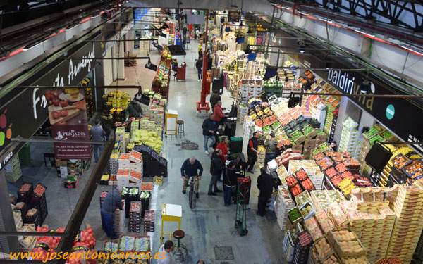 Mercado mayorista de Frutas y Hortalizas, Mercabarna.