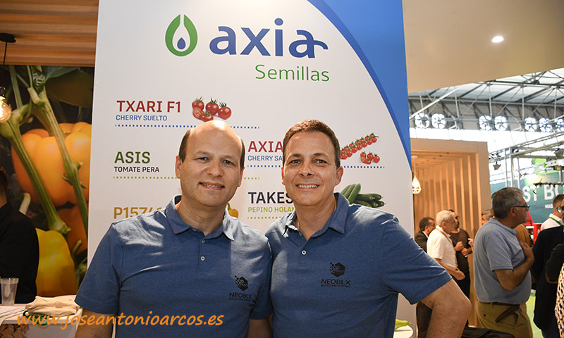 Rosen Angelov y Marcos Enriquez, de la empresa NEOBLX. /joseantonioarcos.es