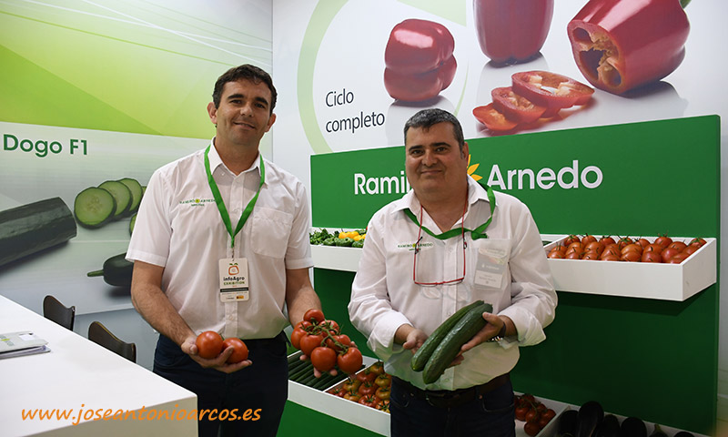 En tomate, Ramiro Arnedo sigue con sus potentes variedades: Romancero y Macizo -joseantonioarcos.es