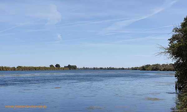 Río Ebro desde Amposta. Delta del Ebro. /joseantonioarcos.es