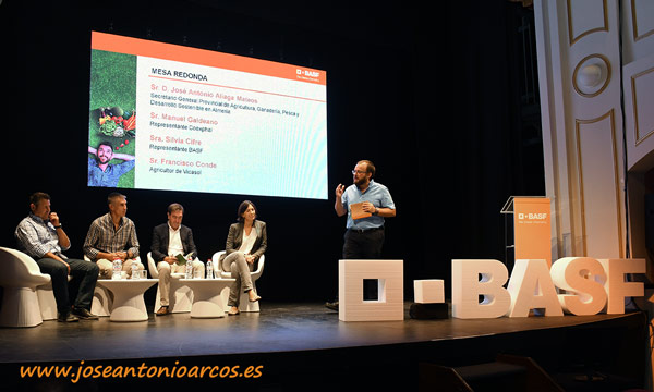 BASF presenta el fungicida Dagonis en Almería. /joseantonioarcos.es