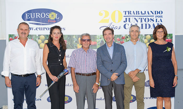 -. La empresa almeriense celebró 20 años de vida en un evento realizado en las instalaciones de Eurosol en Vícar -joseantonioarcos.es