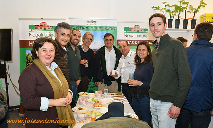 La cooperativa portuguesa Agrotejo en el expositor de Agronature en la feria de Don Benito, Agroexpo 2020. 